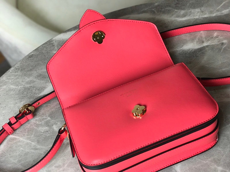 Anum Bags ln Luxury Bag --60301