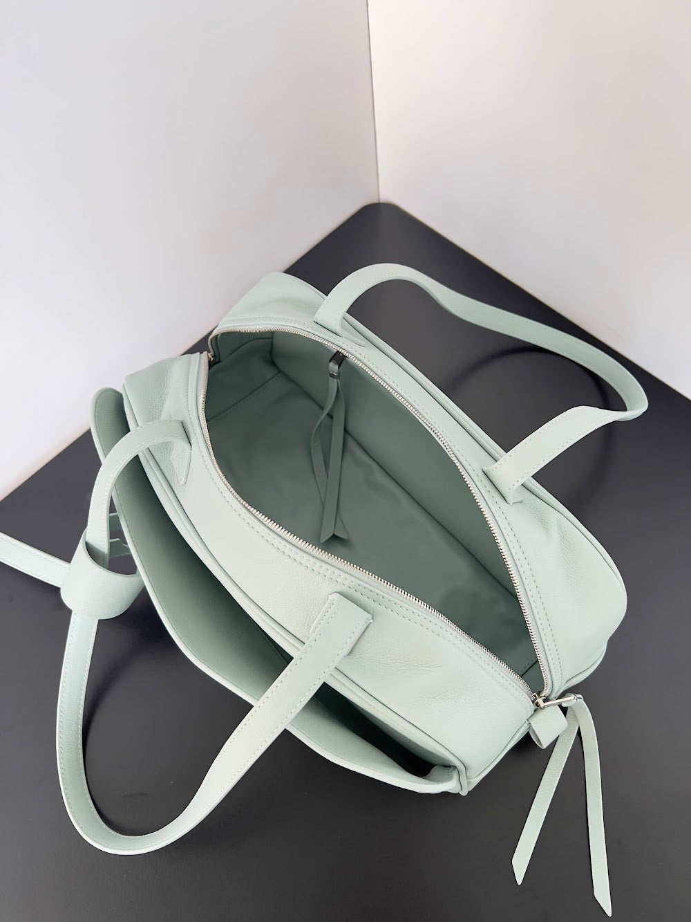 Ezyycart Bags Balenciaga Luxury Bag --111074
