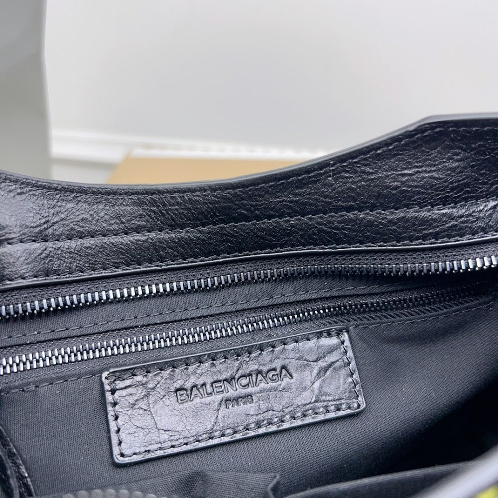 Ezyycart Bags Balenciaga Luxury Bag --111842
