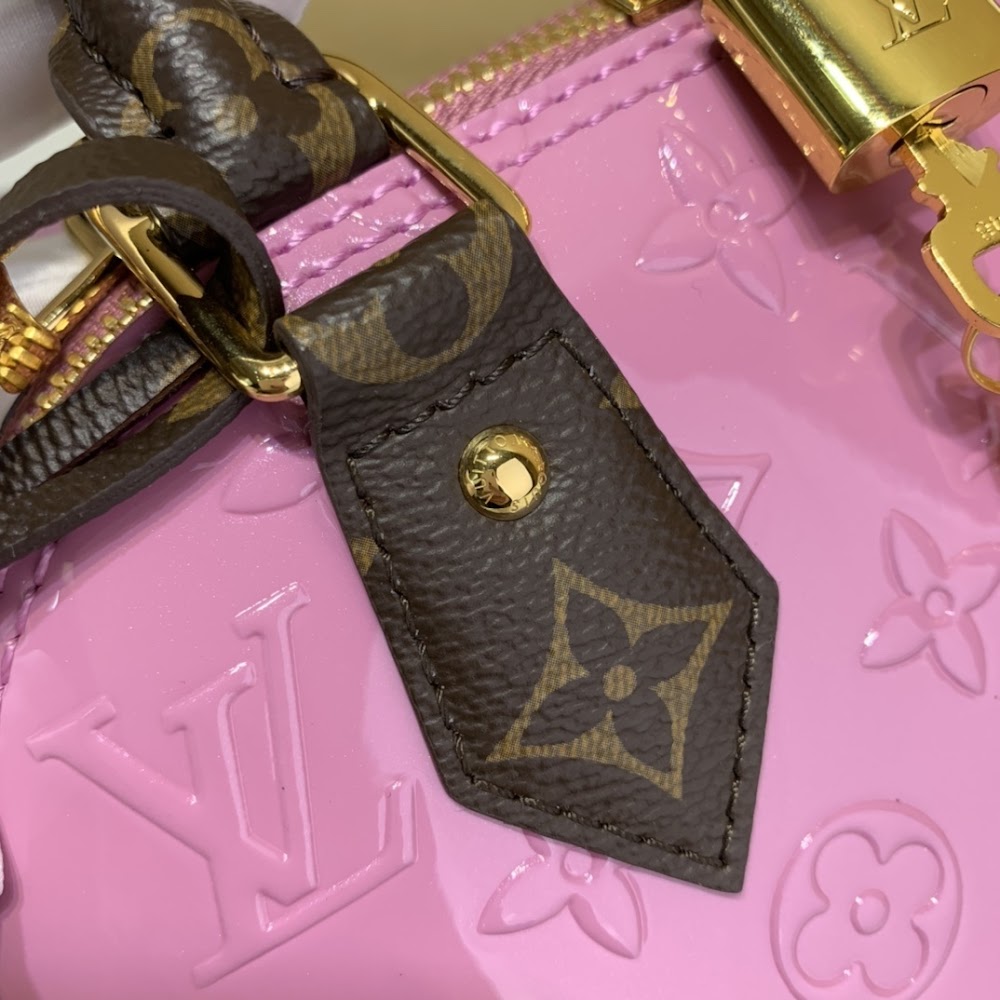 Anum Bags ln Luxury Bag --59360