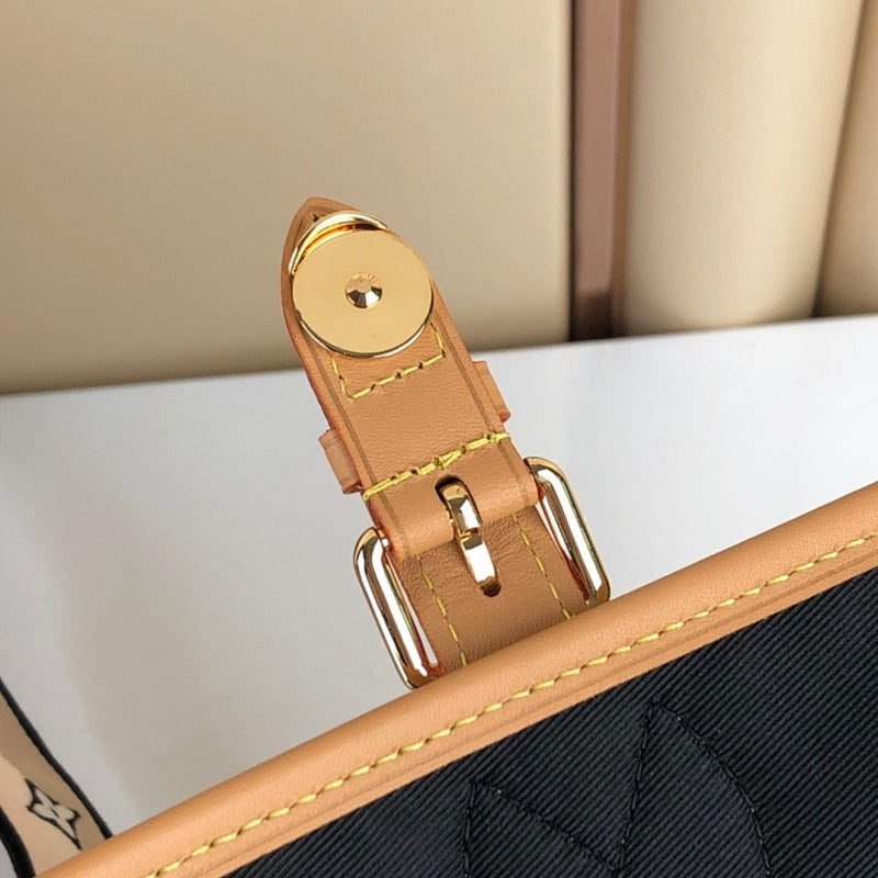 Ezyycart Bags ln Luxury Bag --58900