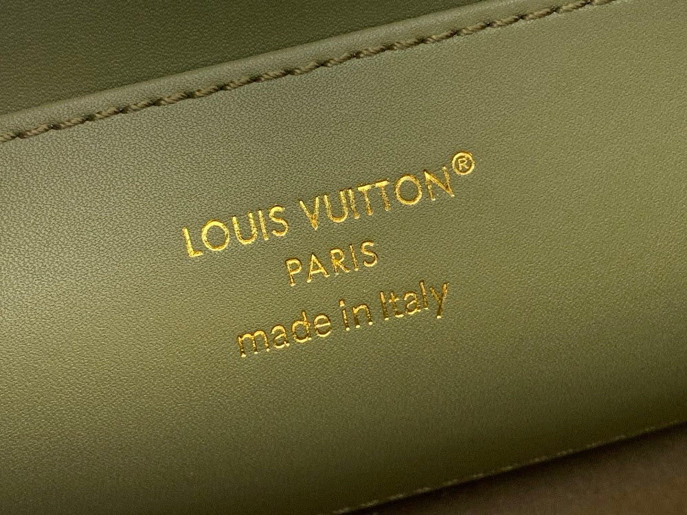 Anum Bags ln Luxury Bag --57713