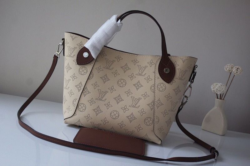 Anum Bags ln Luxury Bag --57005