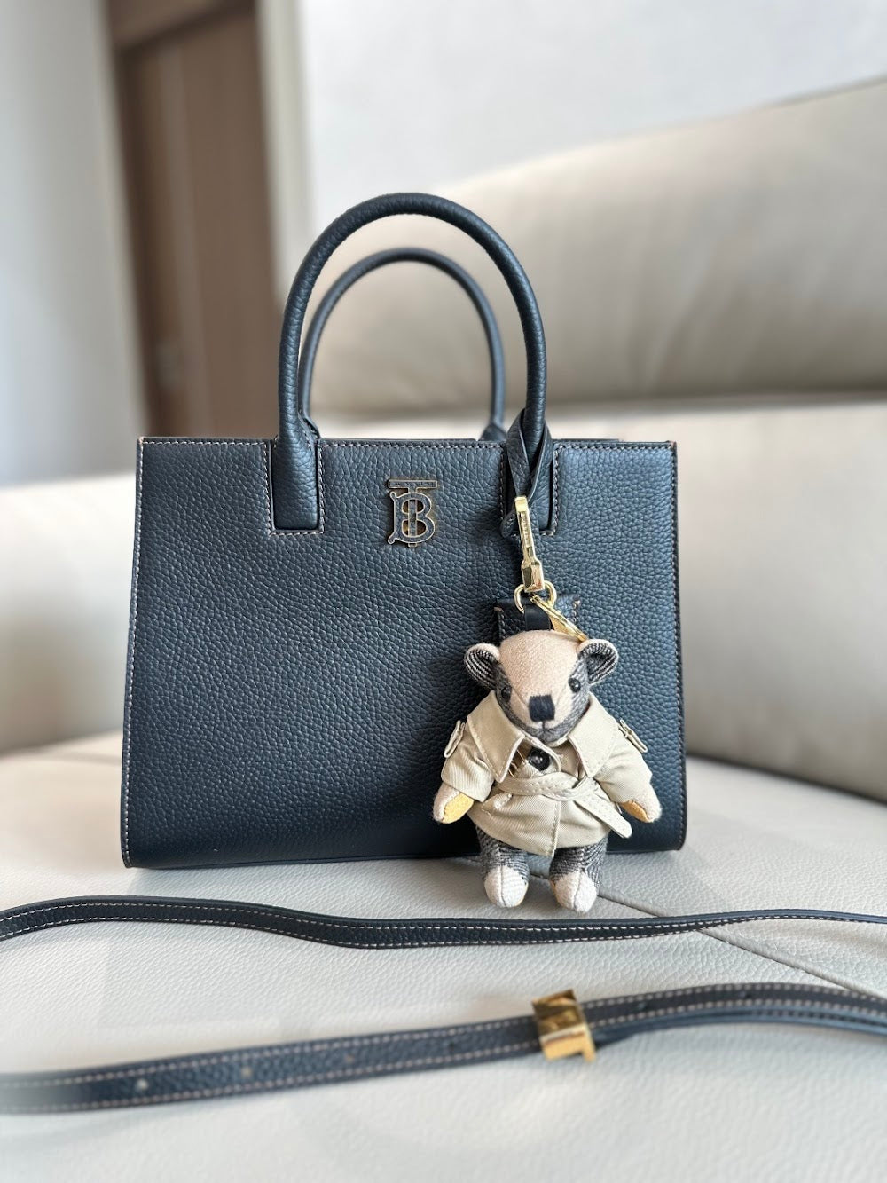 Ezyycart Bags Burberryn Luxury Bag --91704
