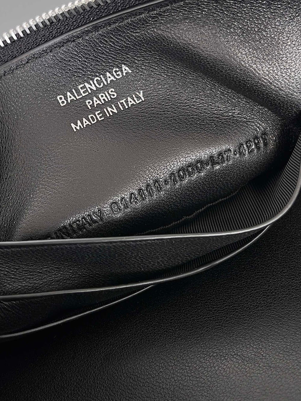 Ezyycart Bags Balenciaga Luxury Bag --111569