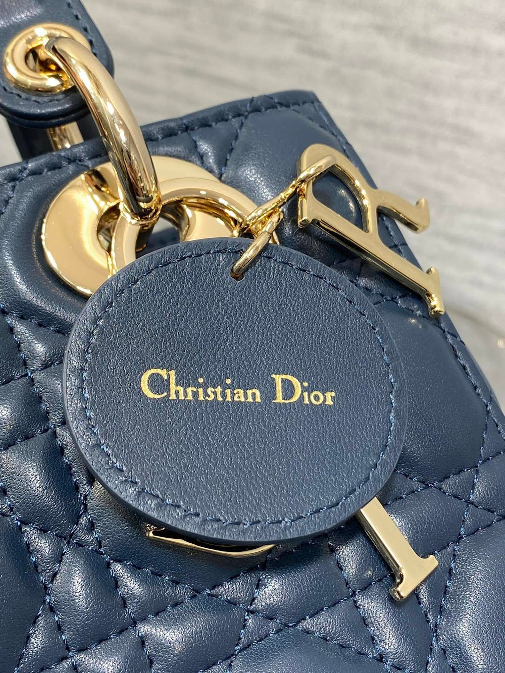 new-designer-premium-bags-nm16327