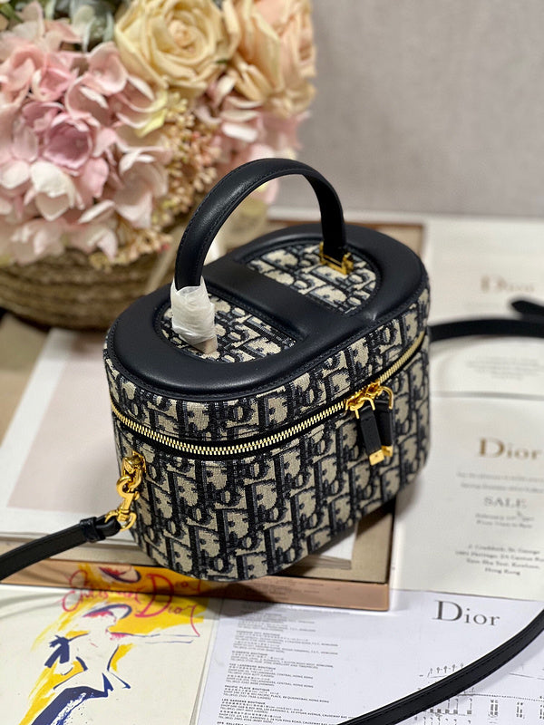 Anum Bags MV - Dir Bags - 124