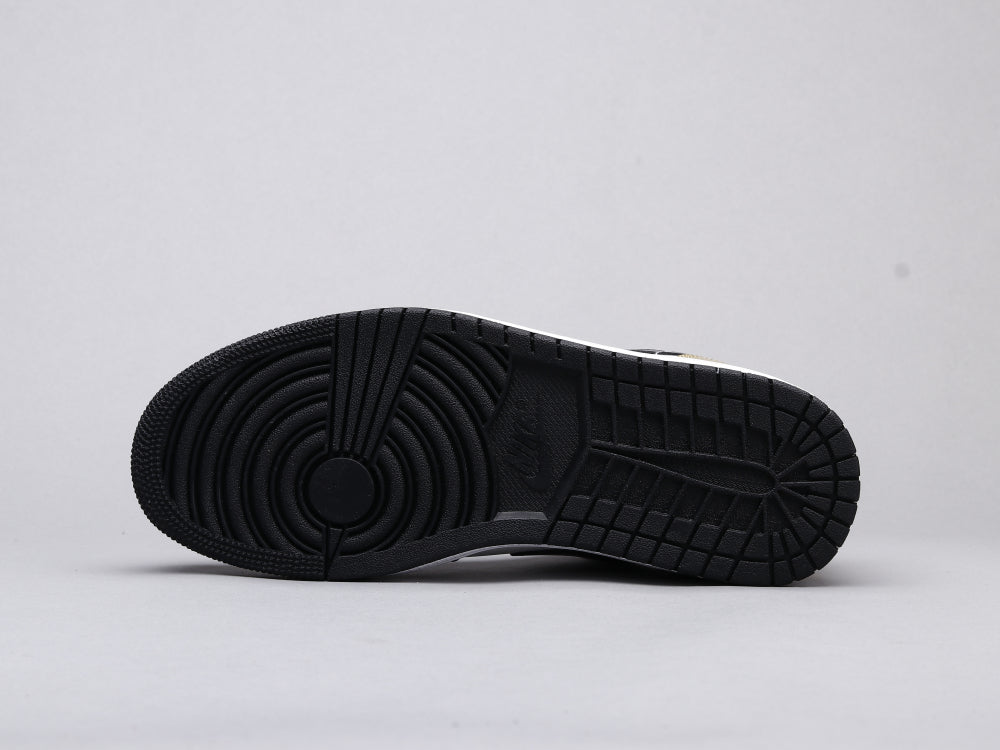 Ezyycart Bags AJ1 black gold