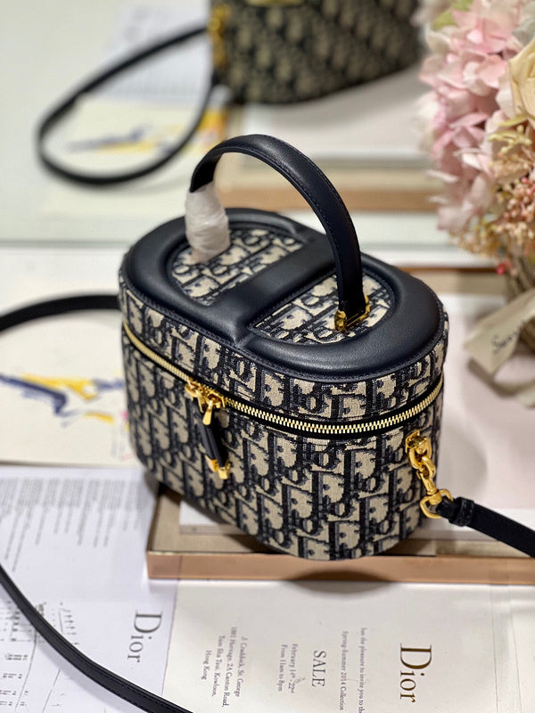 Anum Bags MV - Dir Bags - 124