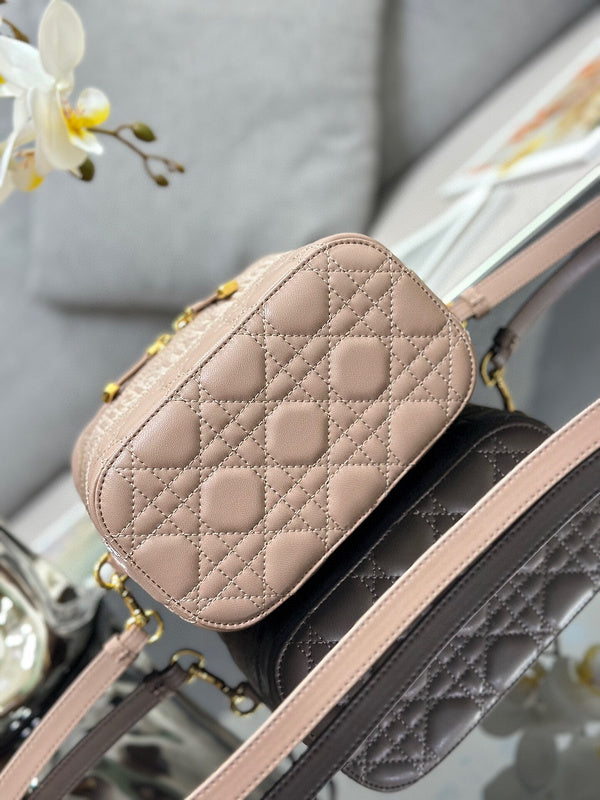 Anum Bags MV - Dir Bags - 076