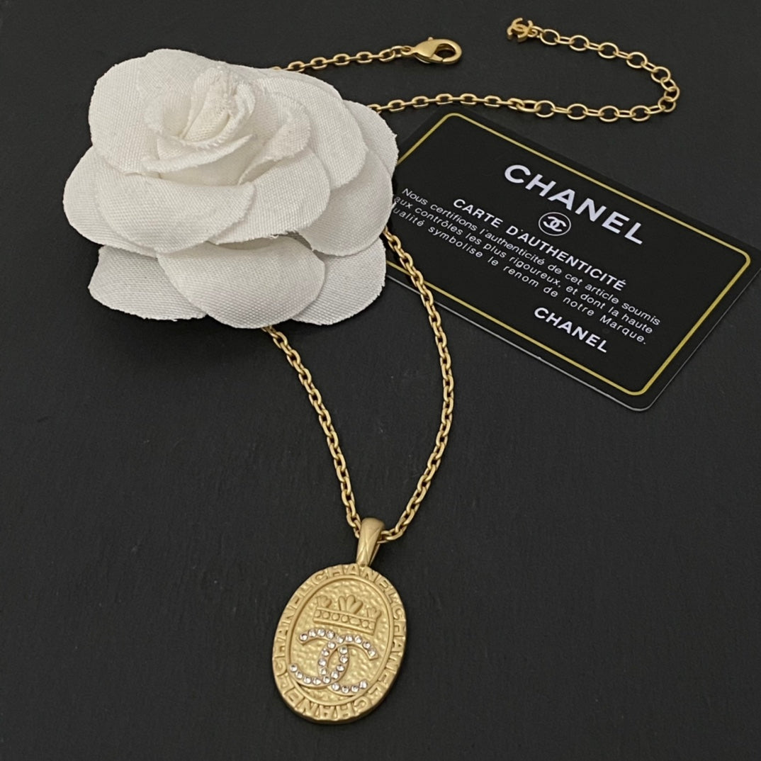 Anum Bags MO -Necklace CHL014