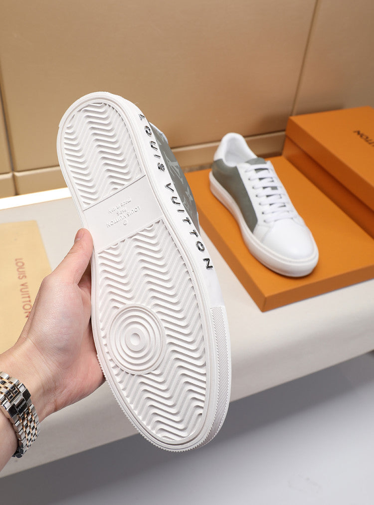 Anum Bags LUV White and Black Sneaker