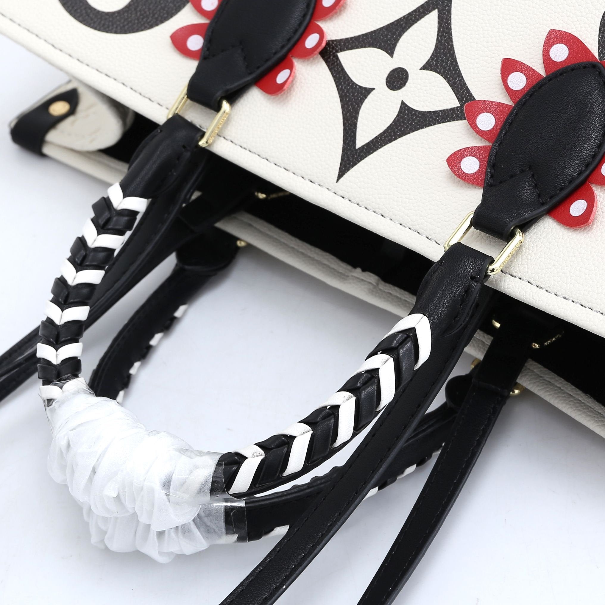 Anum Bags Bags LUV 042