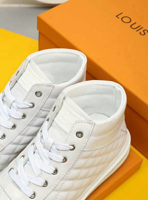 Anum Bags LUV HIgh Top Metal White Sneaker
