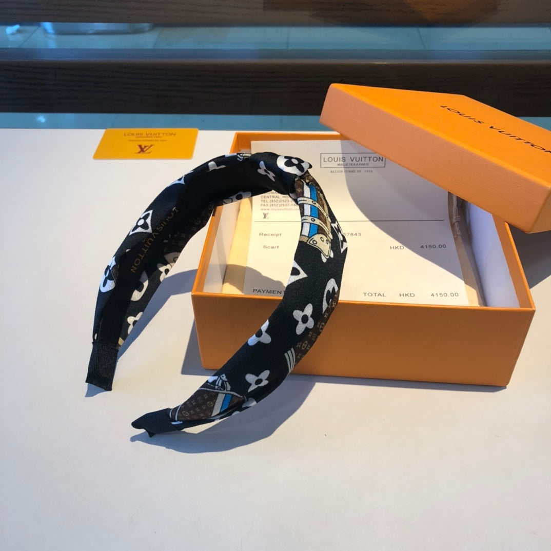Anum Bags New Hair Band LUV 042