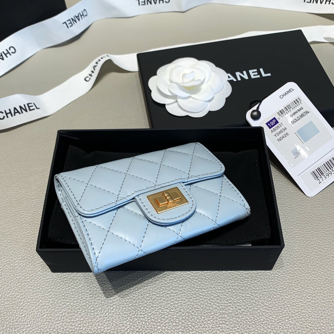 Anum Bags CHL 2.55 FLAP CARD HOLDER LIGHT BLUE WALLET