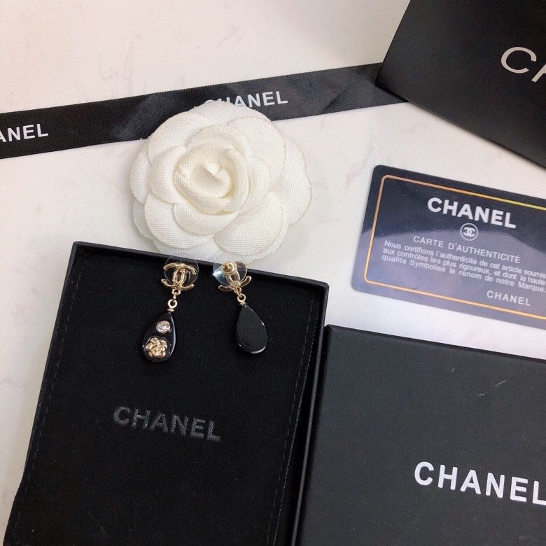 Anum Bags Earring CHL 015
