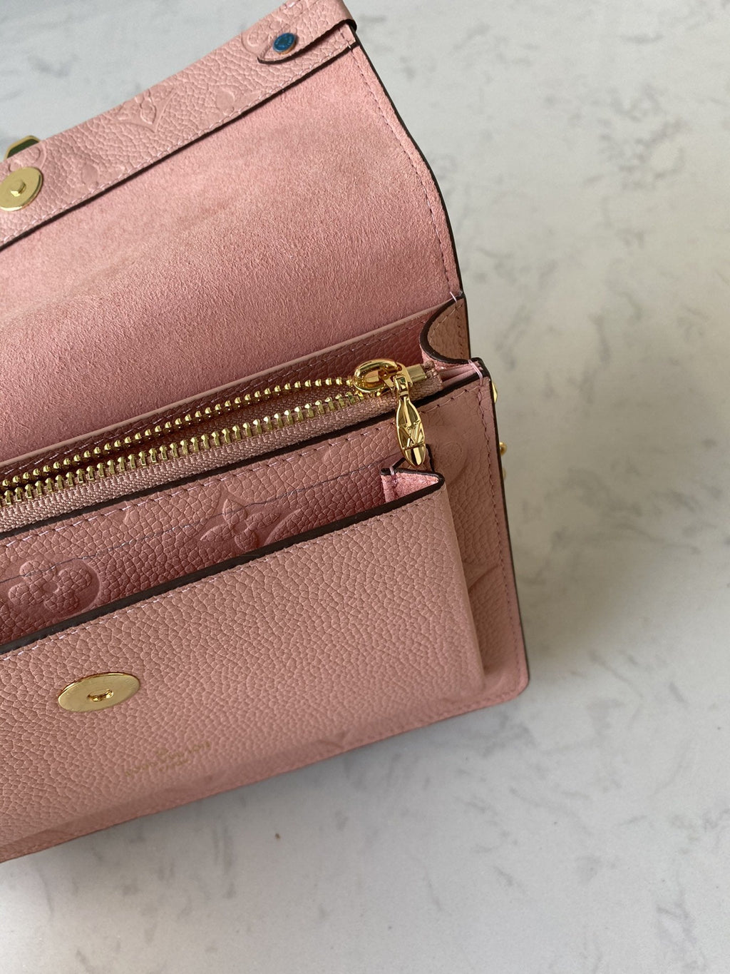 Anum Bags Wallet LUV 087