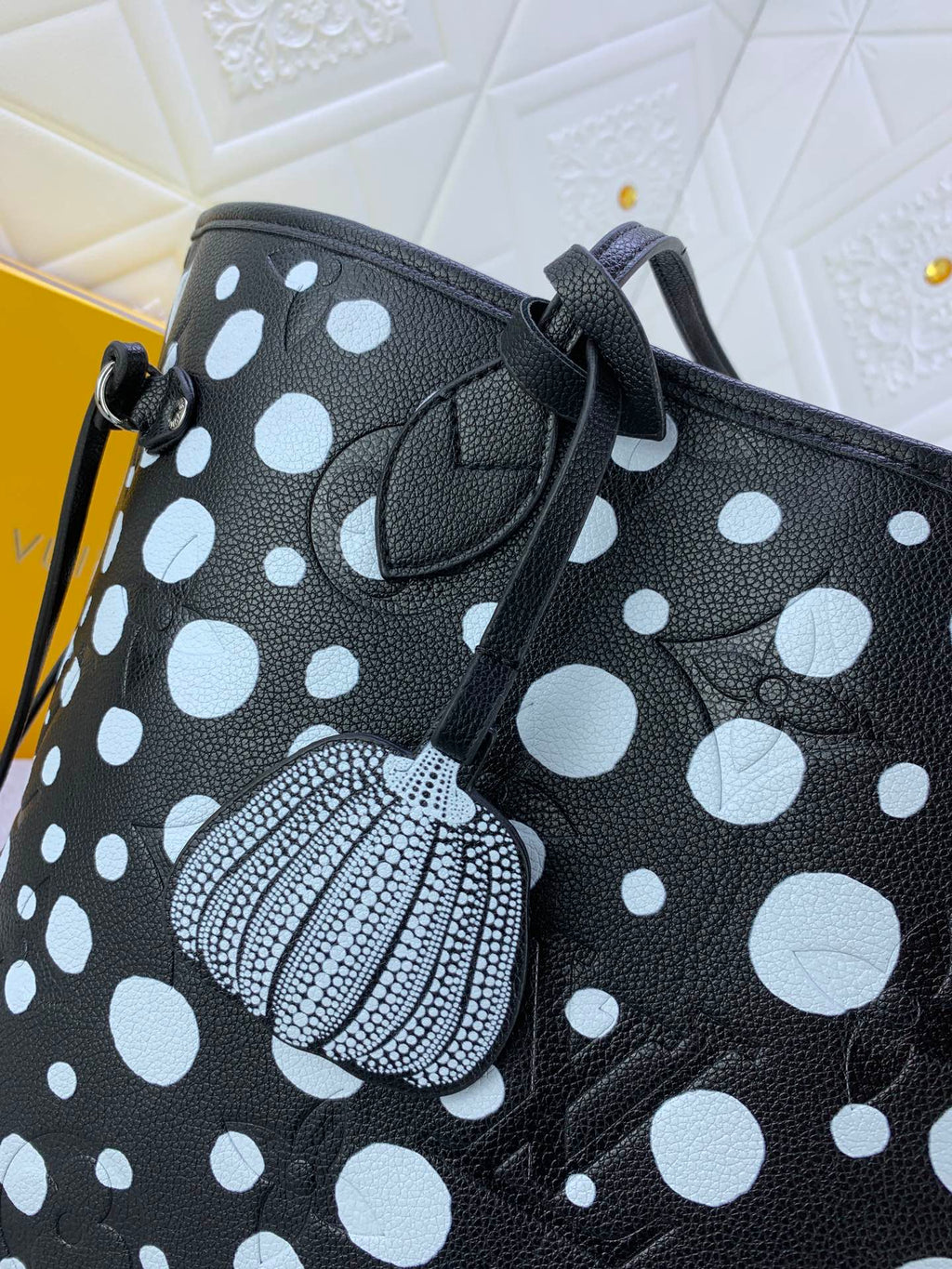 Anum Bags Mo - Bag LUV 653