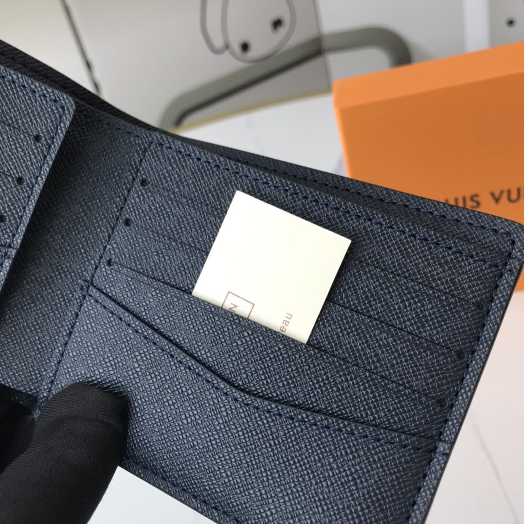 Anum Bags Wallet LUV 012