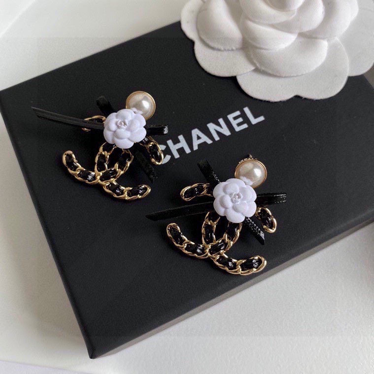 Anum Bags Earring CHL 021