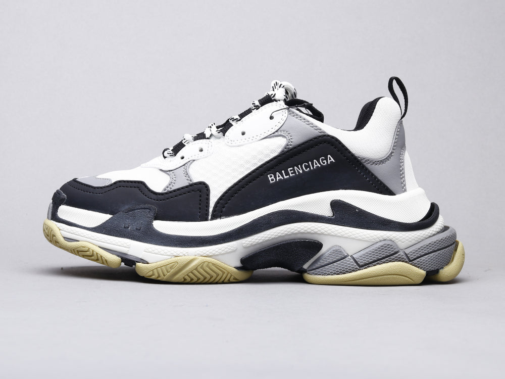 Ezyycart Bags Bla Triple-S Black And White Sneaker