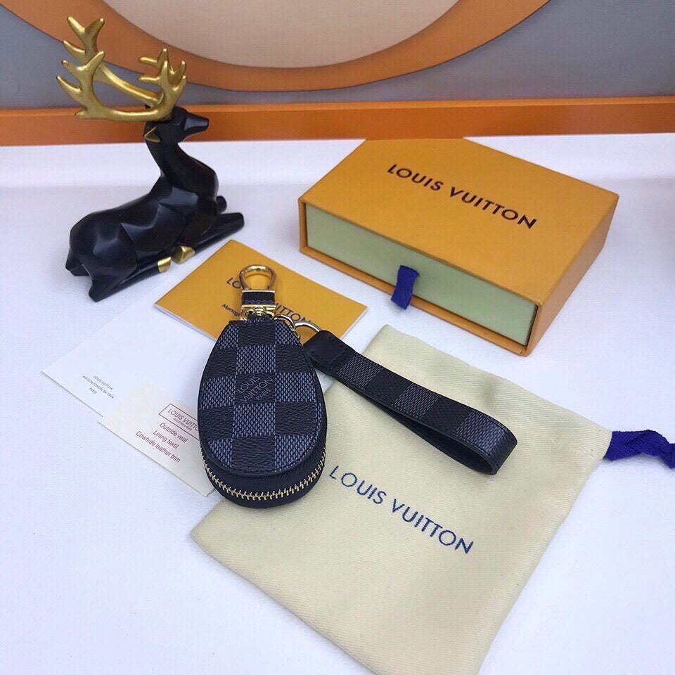 Anum Bags Keychains LUV 026