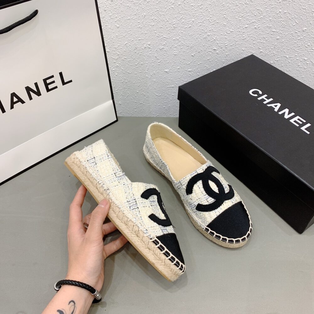 Anum Bags CHL WHITE BLUE BLACK TWEED CC ESPADRILLES SLIP ON