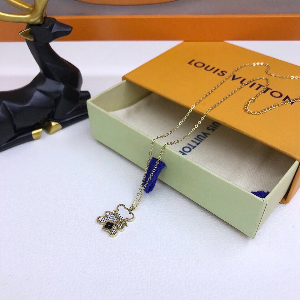 Anum Bags Necklace LUV009