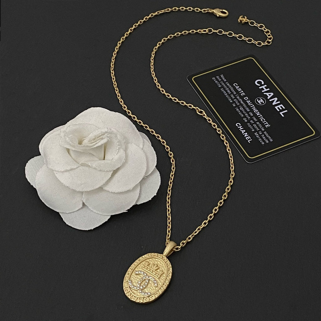 Anum Bags MO -Necklace CHL014