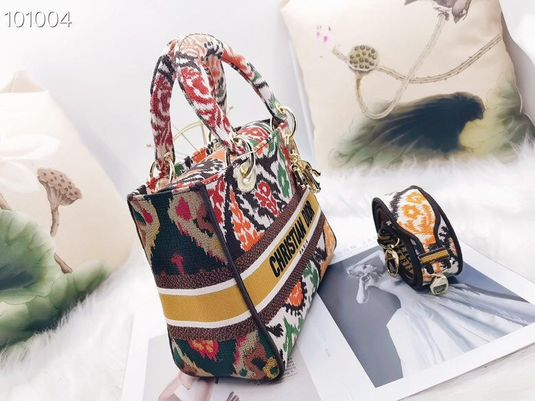 Anum Bags MV - Dir Bags - 087