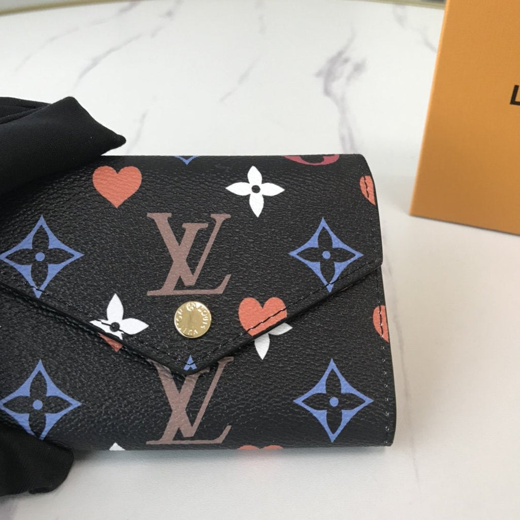Ezyycart Bags Wallet LUV 028