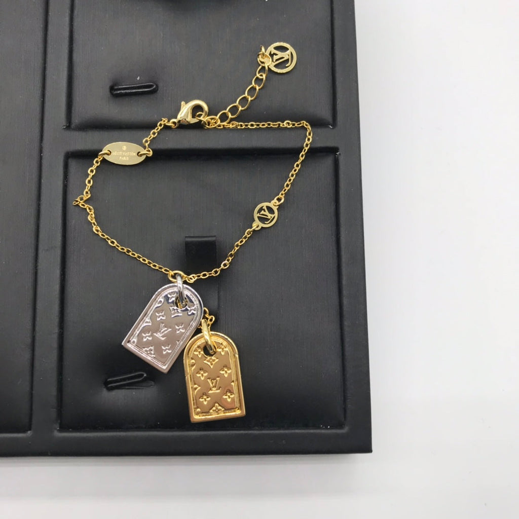 Ezyycart Bags Necklace LUV029