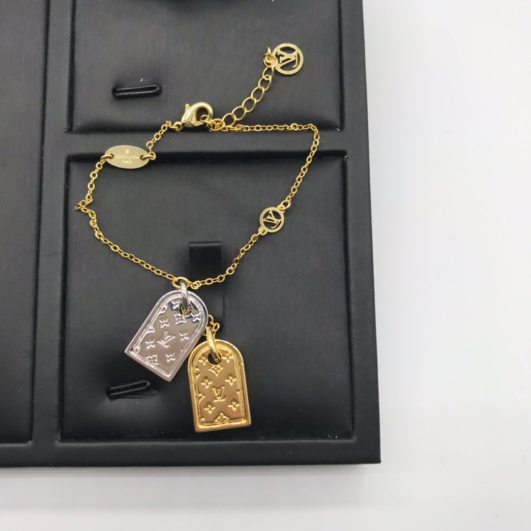 Ezyycart Bags Necklace LUV029