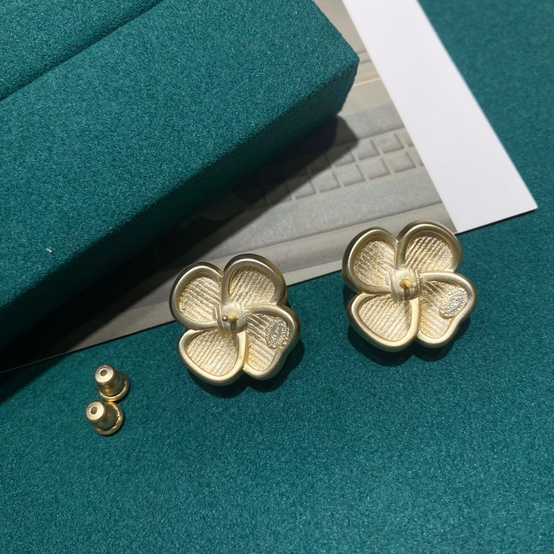 Anum Bags Earring CHL 072