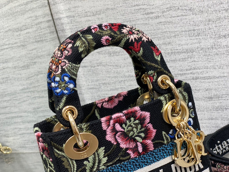 Anum Bags MV - Dir Bags - 1282