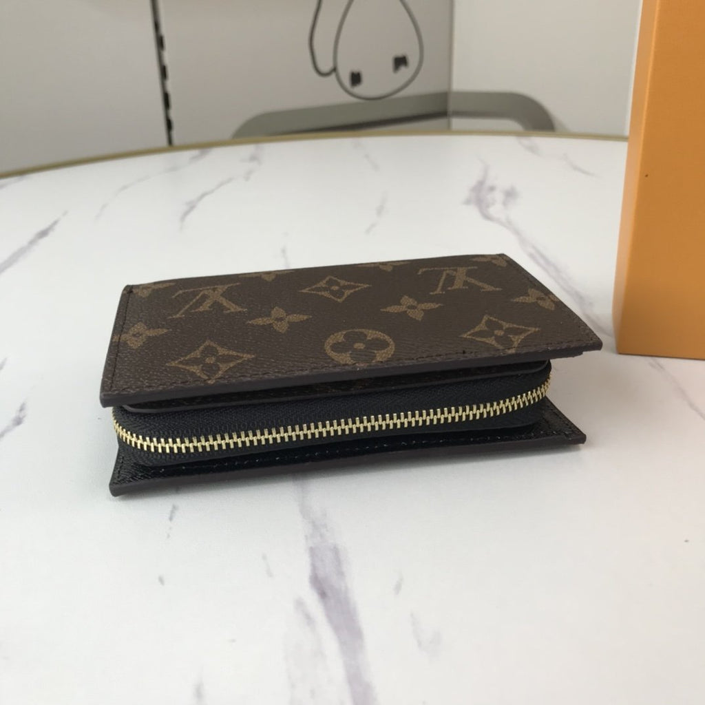 Ezyycart Bags Wallet LUV 039