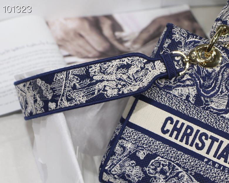 Anum Bags MV - Dir Bags - 085