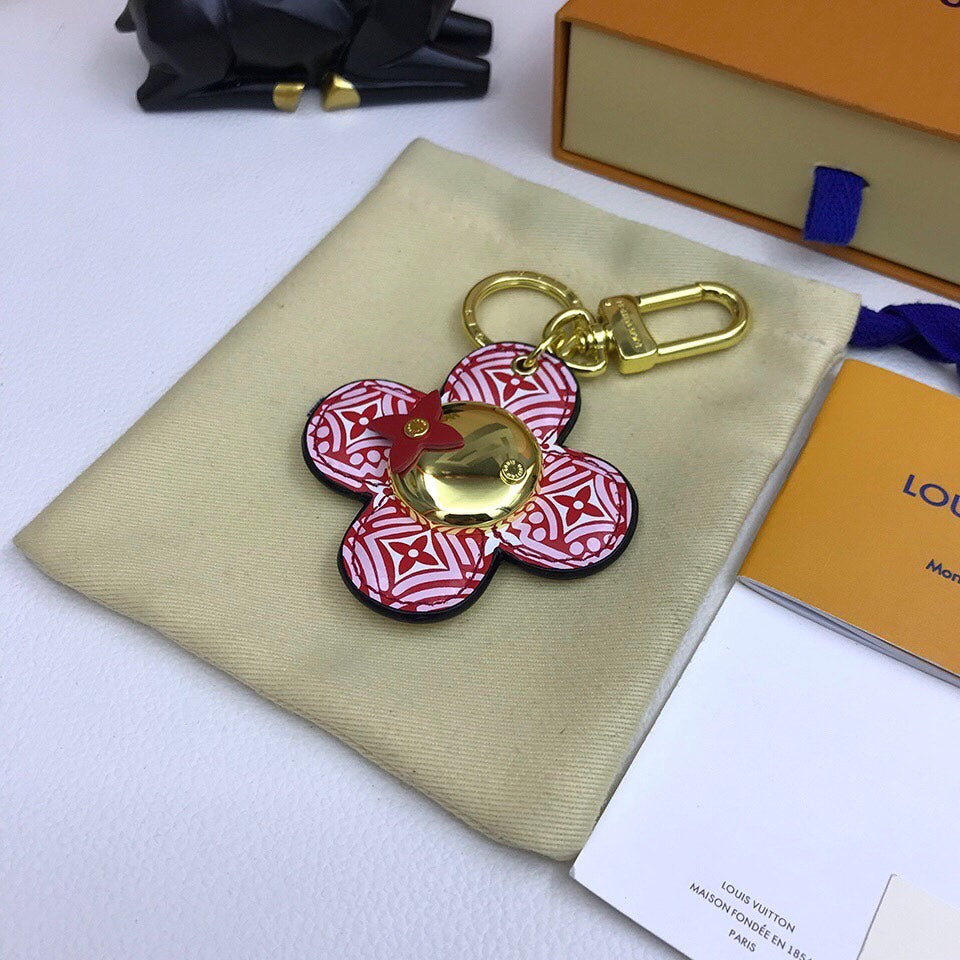 Anum Bags Keychains LUV 018