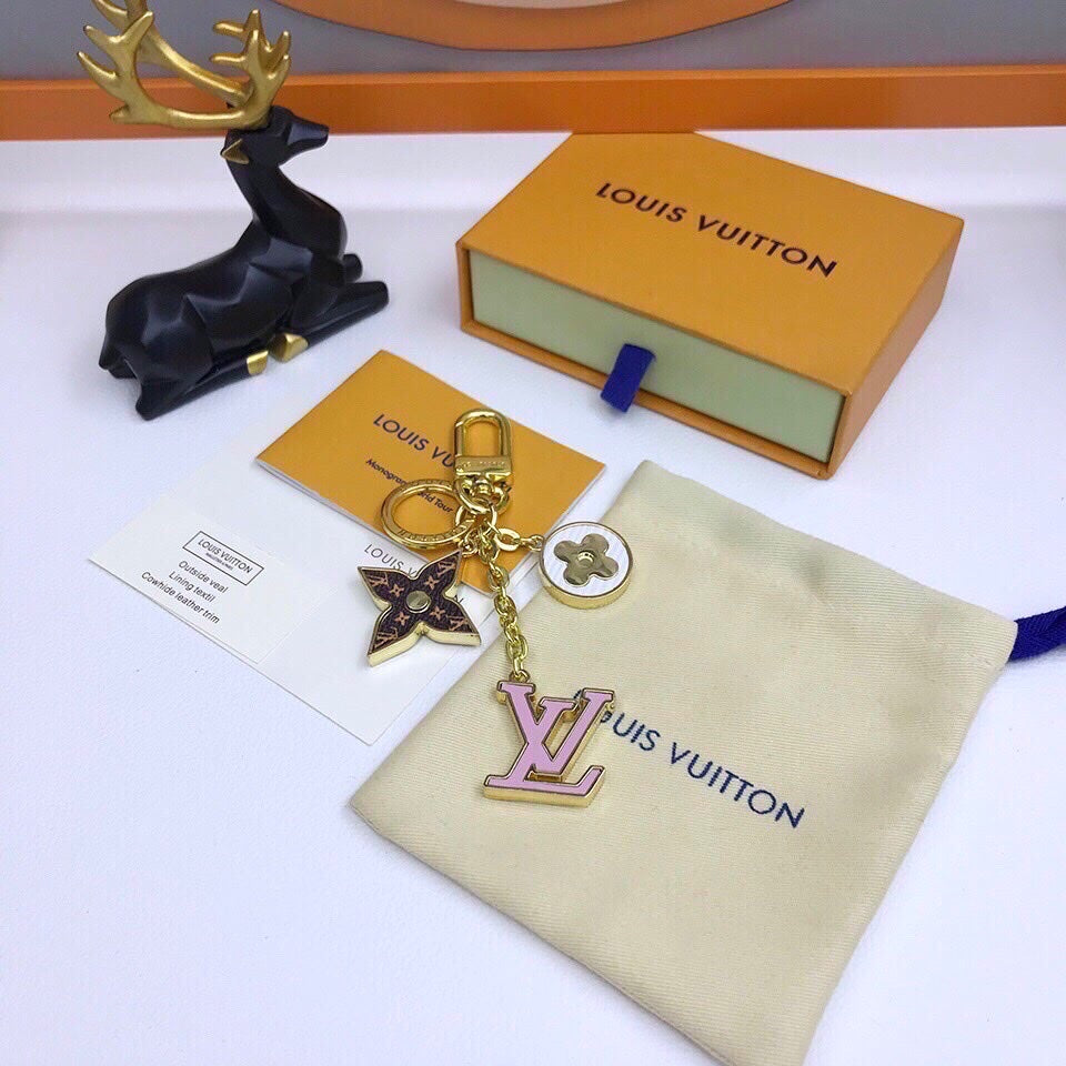 Anum Bags Keychains LUV 016