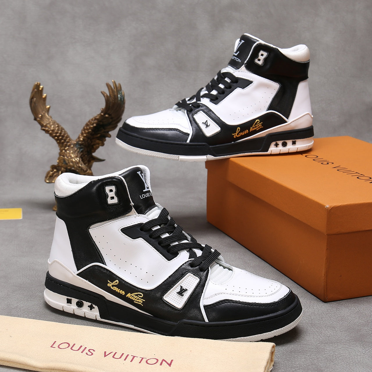 Anum Bags LUV Traners Inspired White Black Sneaker