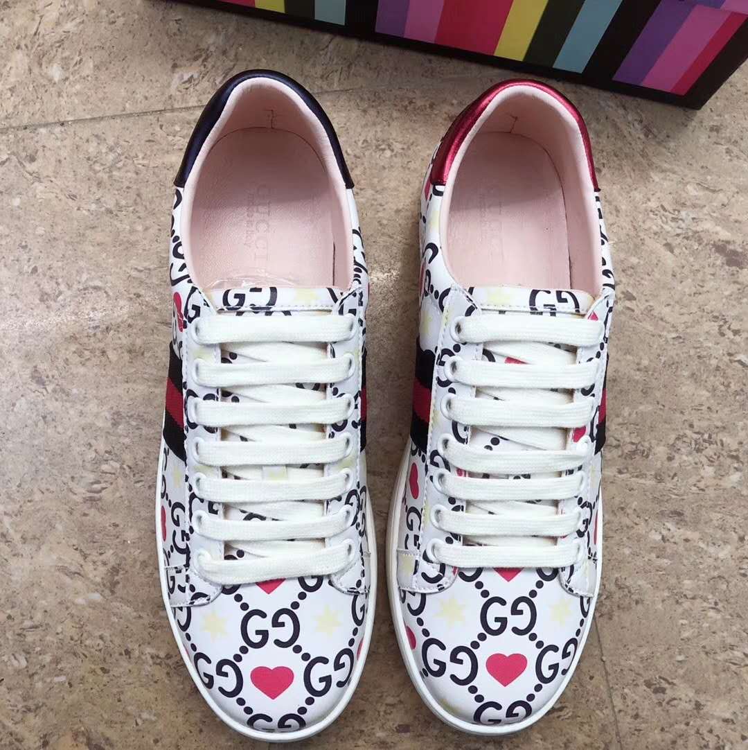 Ezyycart Bags MO- GCI EXCLUSIVE ACE Sneaker 042