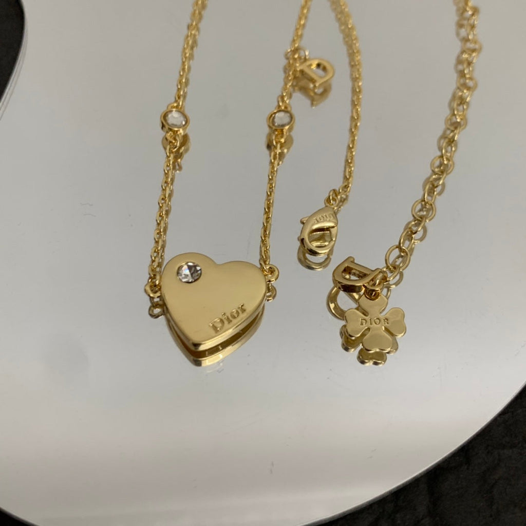 Anum Bags Necklace DIR003
