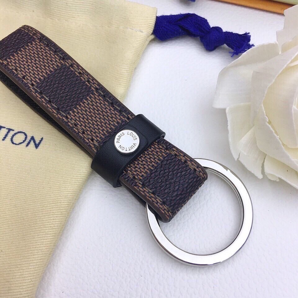 Anum Bags Keychains LUV 002