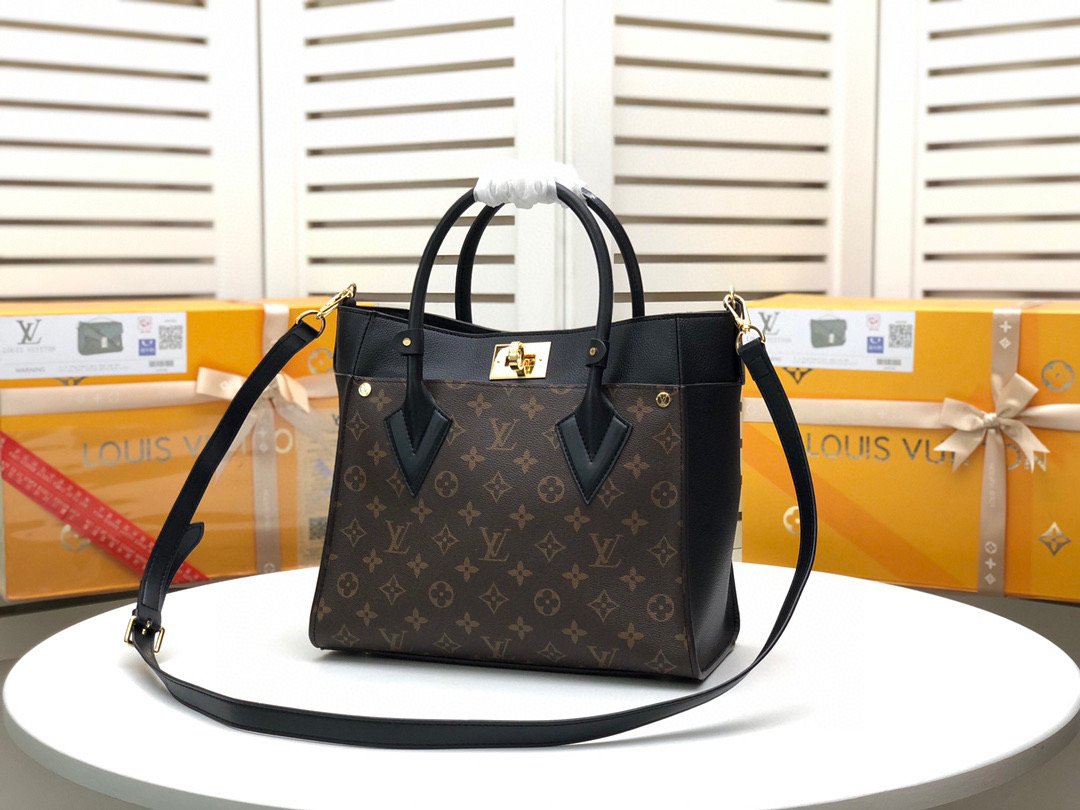 Anum Bags Bags LUV 043