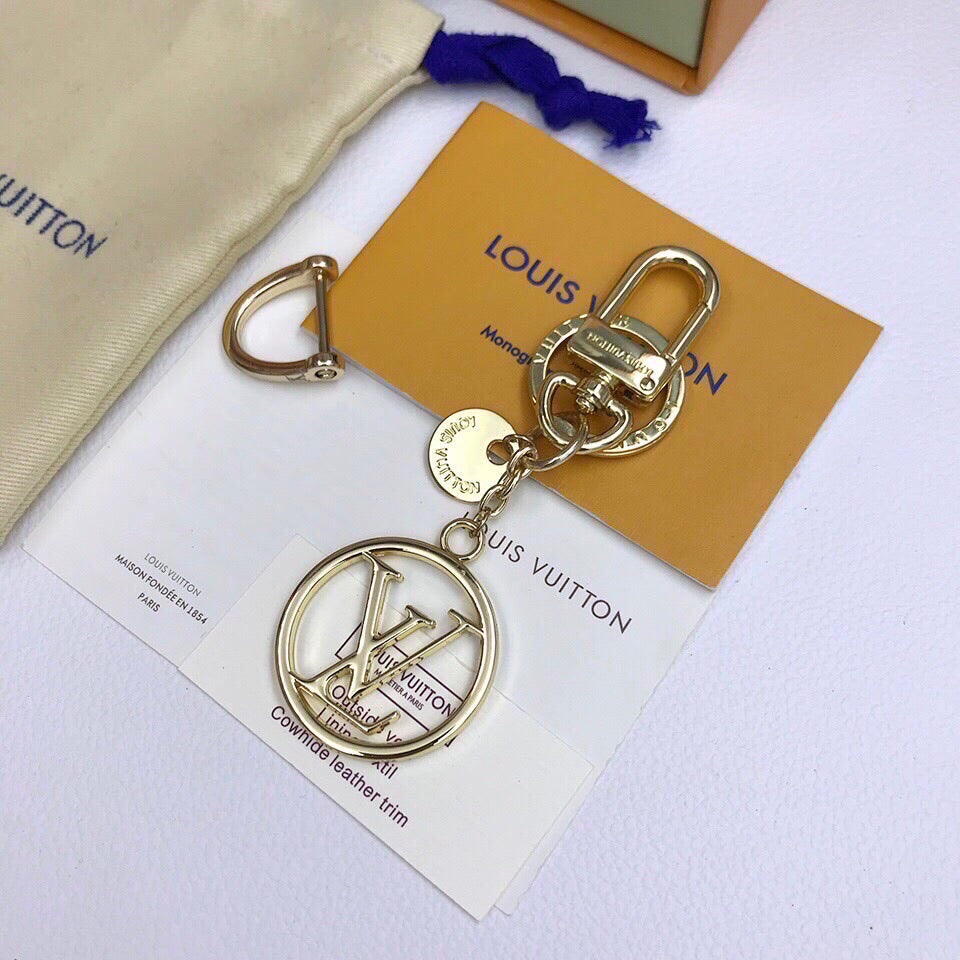 Anum Bags Keychains LUV 021