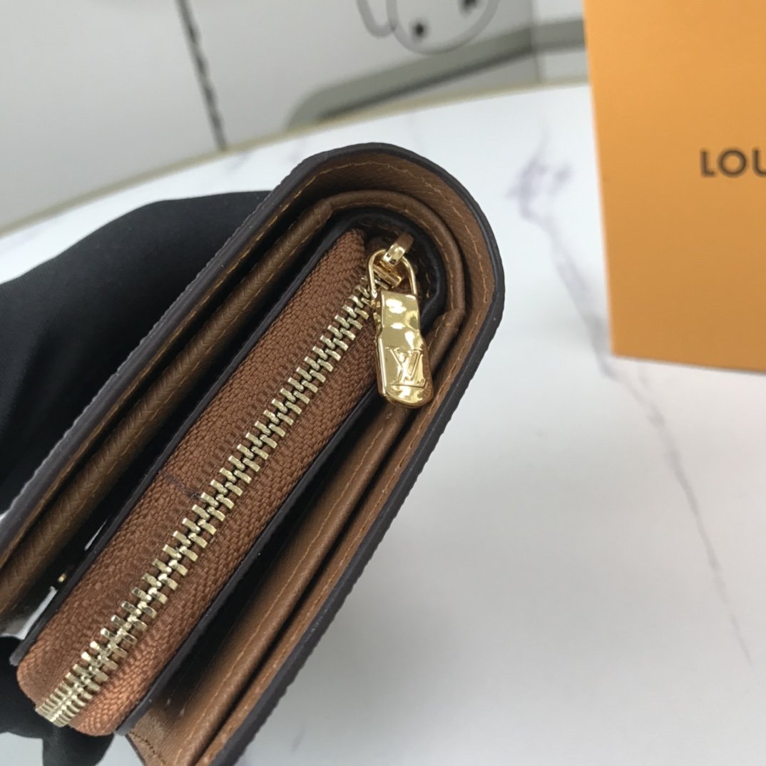 Ezyycart Bags Wallet LUV 038