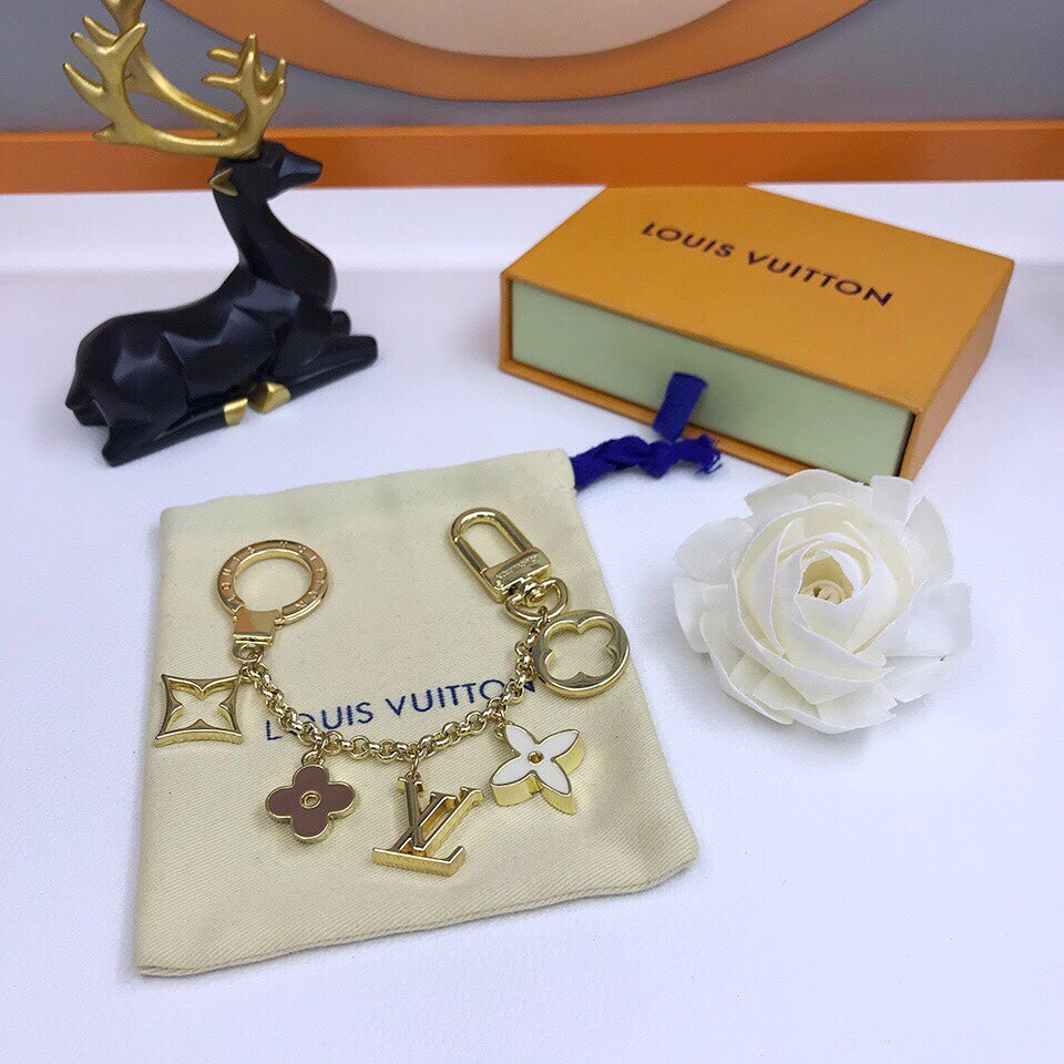 Anum Bags MO -Keychains LUV 058
