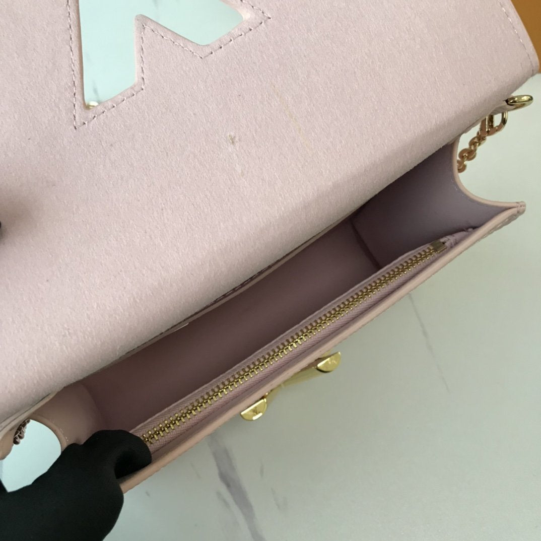 Anum Bags Wallet LUV 067