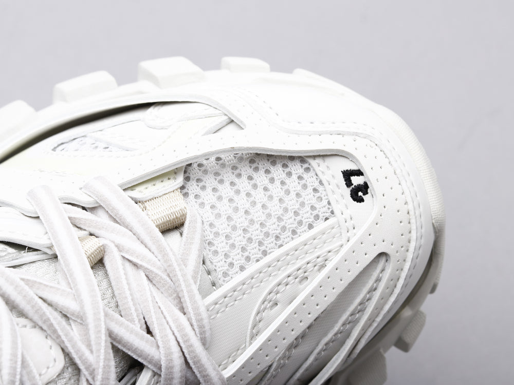 Ezyycart Bags Bla Track Three Generations White Sneaker